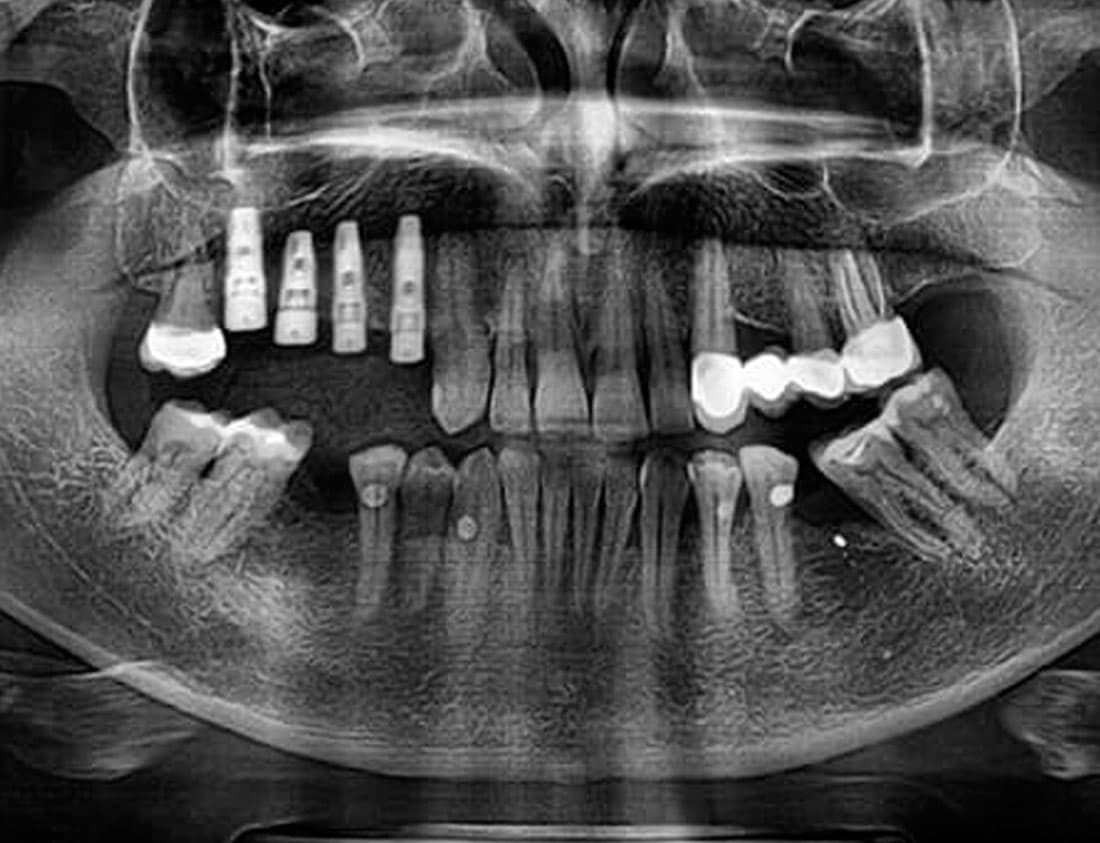 Odontólogos con extensa trayectoria y gran formación